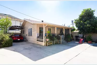 2006 12th, Los Angeles, CA 90006 - Photo 13