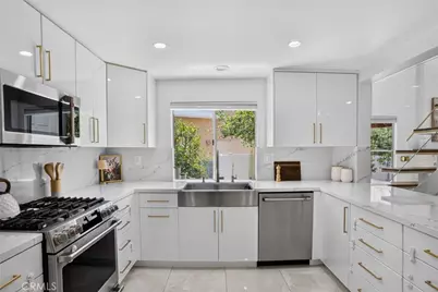 6301 Honolulu #16, Los Angeles, CA 91042 - Photo 15