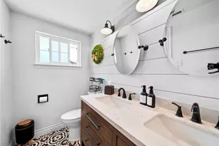 1021 N Lyman Ave, Covina, CA 91724 - Photo 29