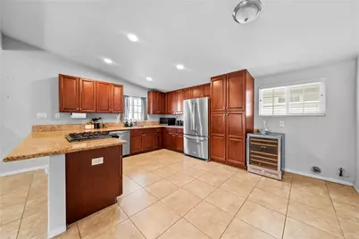 1021 N Lyman Avenue, Covina, CA 91724 - Photo 17