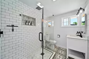 1021 N Lyman Ave, Covina, CA 91724 - Photo 23