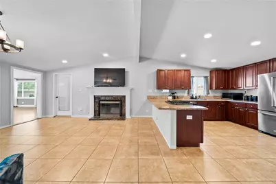1021 N Lyman Avenue, Covina, CA 91724 - Photo 15