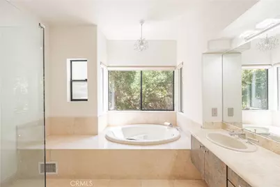 1864 Arvin Drive, Glendale, CA 91208 - Photo 39