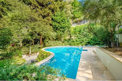 1040 Hillcroft Road, Glendale, CA 91207 - Photo 45