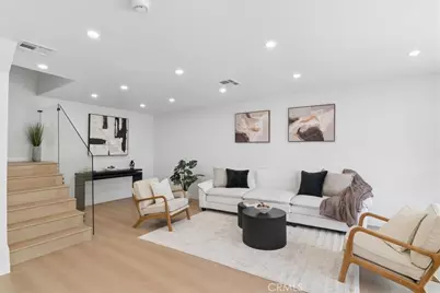 10234 Variel #12, Chatsworth, CA 91311 - Photo 5