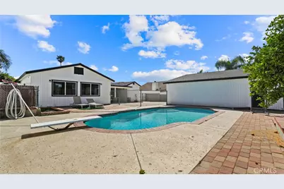7815 Fenwick, Los Angeles, CA 91040 - Photo 35