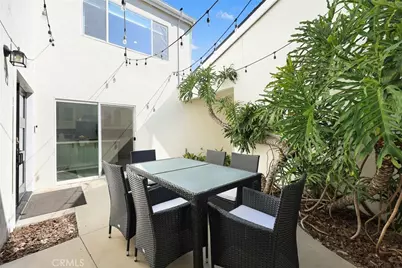 3929 El Moreno, La Crescenta, CA 91214 - Photo 9