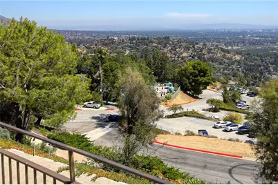 750 Galaxy Heights, La Canada Flintridge, CA 91011 - Photo 9