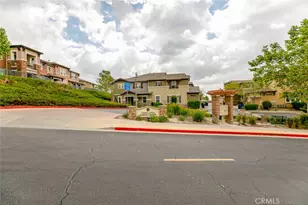 16652 Nicklaus Dr, Sylmar, CA 91342 - Photo 31