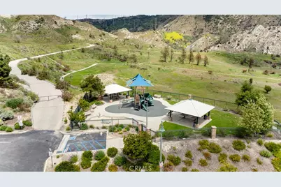 16652 Nicklaus Drive #94, Sylmar, CA 91342 - Photo 47
