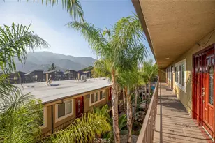 3220 Altura Ave, Glendale, CA 91214 - Photo 23