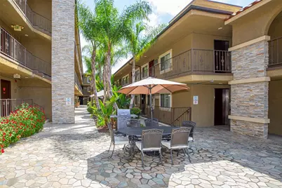 3220 Altura Avenue #217, Glendale, CA 91214 - Photo 31