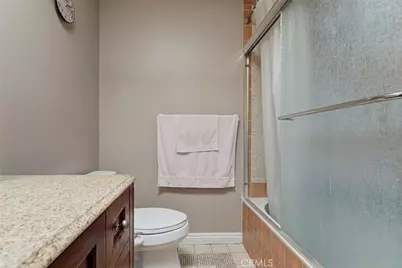 3220 Altura Avenue #217, Glendale, CA 91214 - Photo 17
