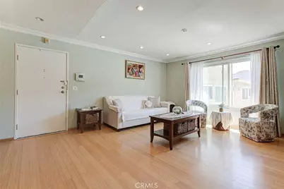 3220 Altura Avenue #217, Glendale, CA 91214 - Photo 5