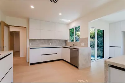401 Brockmont Drive, Glendale, CA 91202 - Photo 15