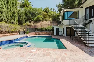 401 Brockmont Dr, Glendale, CA 91202 - Photo 35