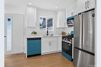 10335 -1/2 Scoville Avenue, Sunland, CA 91040 - Photo 57