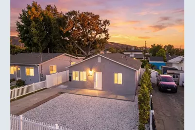 10335 Scoville Avenue, Sunland, CA 91040 - Photo 5