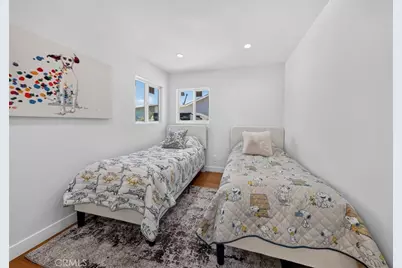 10335 Scoville Avenue, Sunland, CA 91040 - Photo 43