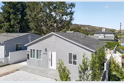 10335 Scoville Avenue, Sunland, CA 91040 - Photo 3