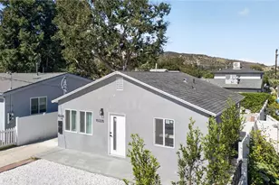 10335 Scoville Ave, Sunland, CA 91040 - Photo 3