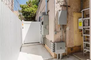 5253 Fountain Ave, Los Angeles, CA 90029 - Photo 11