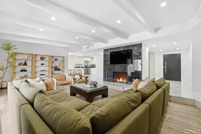 9253 White Oak Avenue, Northridge, CA 91325 - Photo 13