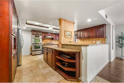 828 S Sunset Canyon, Burbank, CA 91501 - Photo 7