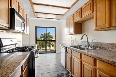 1134 Campbell #307, Glendale, CA 91207 - Photo 11