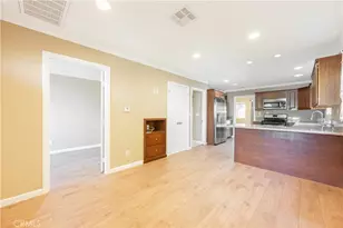 228 N Alexander Ave, San Fernando, CA 91340 - Photo 7