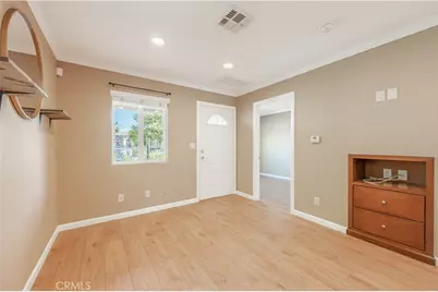 228 N Alexander Avenue, San Fernando, CA 91340 - Photo 5