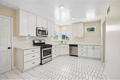 14514 Eastbrook Avenue, Bellflower, CA 90706 - Photo 17