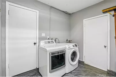 14514 Eastbrook Avenue, Bellflower, CA 90706 - Photo 39