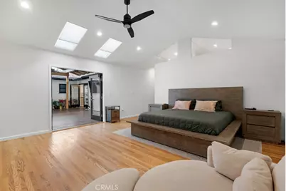 6013 Lubao Avenue, Woodland Hills, CA 91367 - Photo 13