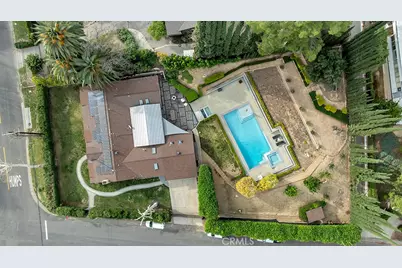 6013 Lubao Avenue, Woodland Hills, CA 91367 - Photo 35