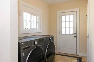 420 W California Blvd, Glendale, CA 91203 - Photo 17