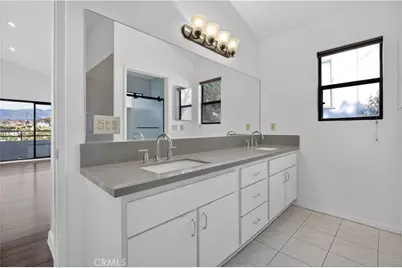1425 Columbia Dr, Glendale, CA 91205 - Photo 27