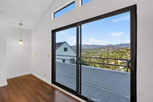 1425 Columbia Dr, Glendale, CA 91205 - Photo 35