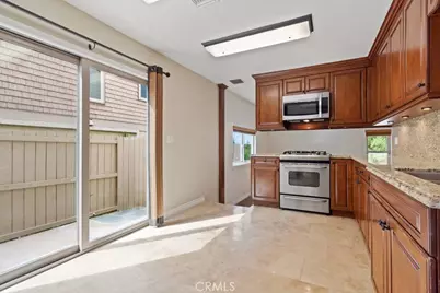 3195 Sunburst, Thousand Oaks, CA 91360 - Photo 15