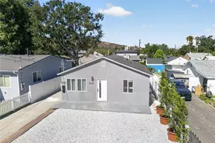 10335 Scoville Ave, Sunland, CA 91040 - Photo 5