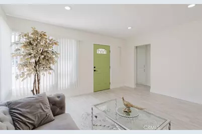 10423 McClemont Avenue, Tujunga, CA 91042 - Photo 9