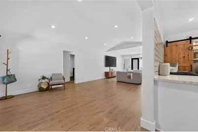 10617 Vanora Drive, Sunland, CA 91040 - Photo 17