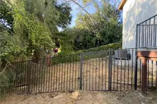 11899 E, Sylmar, CA 91342 - Photo 11