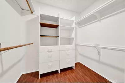9745 Via Roma, Burbank, CA 91504 - Photo 11