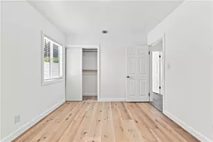 11917 Burton St, North Hollywood, CA 91605 - Photo 9