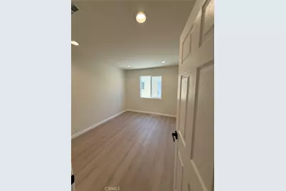 8955 San Luis, South Gate, CA 90280 - Photo 11