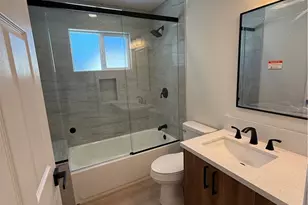 8955 San Luis, South Gate, CA 90280 - Photo 13