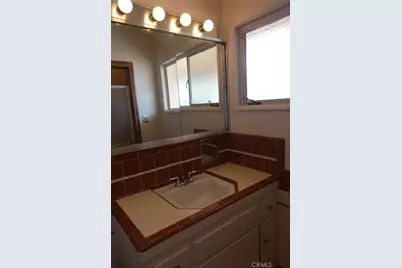 7927 Kentwood Avenue, Los Angeles, CA 90045 - Photo 9