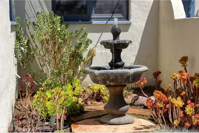 725 Pleasant View Terrace, Glendale, CA 91202 - Photo 49