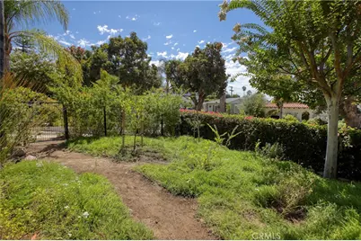 725 Pleasant View Terrace, Glendale, CA 91202 - Photo 47
